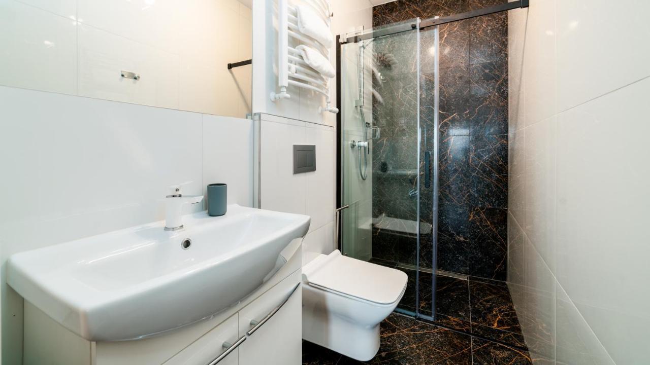 Apartamenty Everysky - Wyspianskiego 4 คาร์ปัตซ์ ภายนอก รูปภาพ